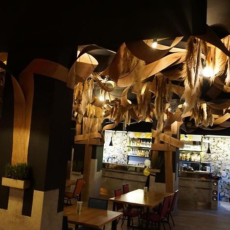 Hotel Pzmot Lublin Bagian luar foto