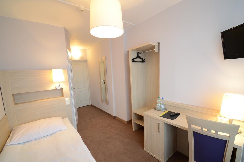 Hotel Pzmot Lublin Ruang foto