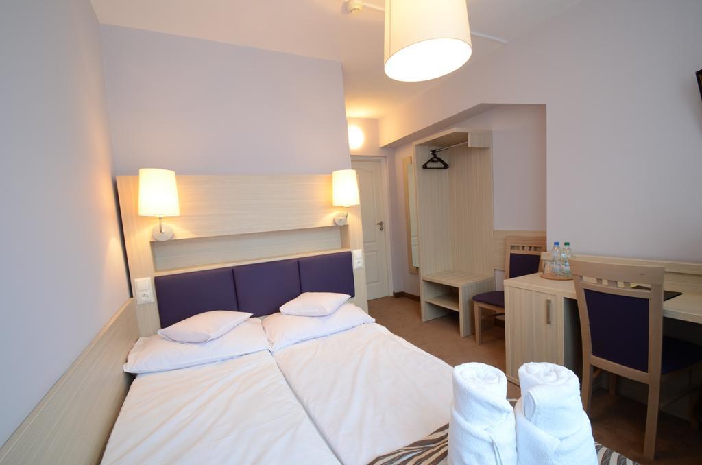 Hotel Pzmot Lublin Ruang foto